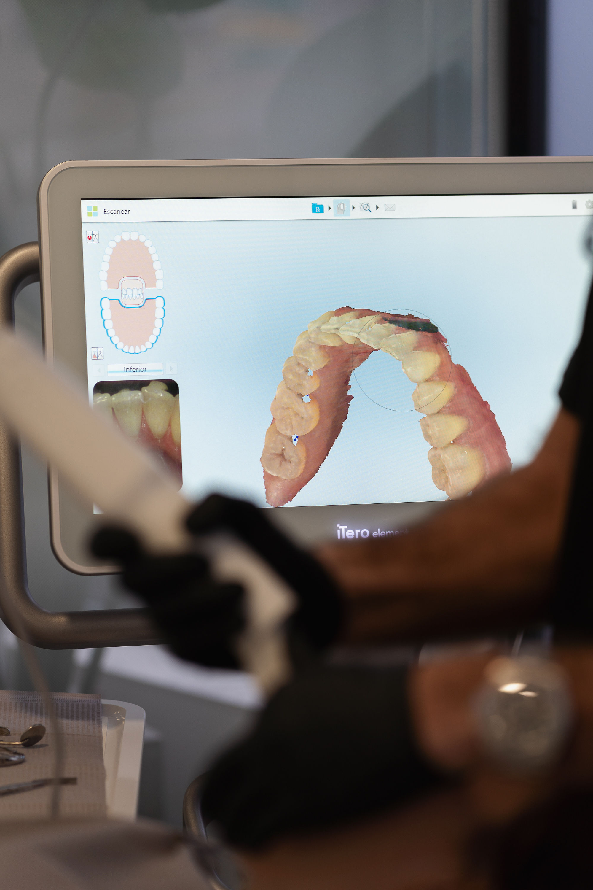Dr. Moraleda reviewing a case